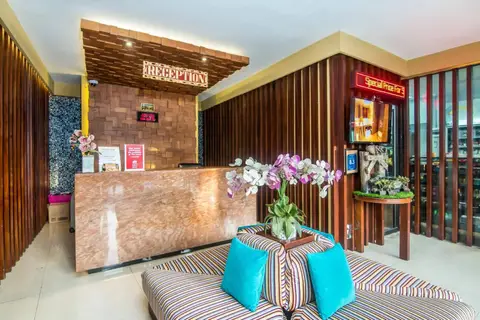 ZEN Rooms Legian Corner — фото 1
