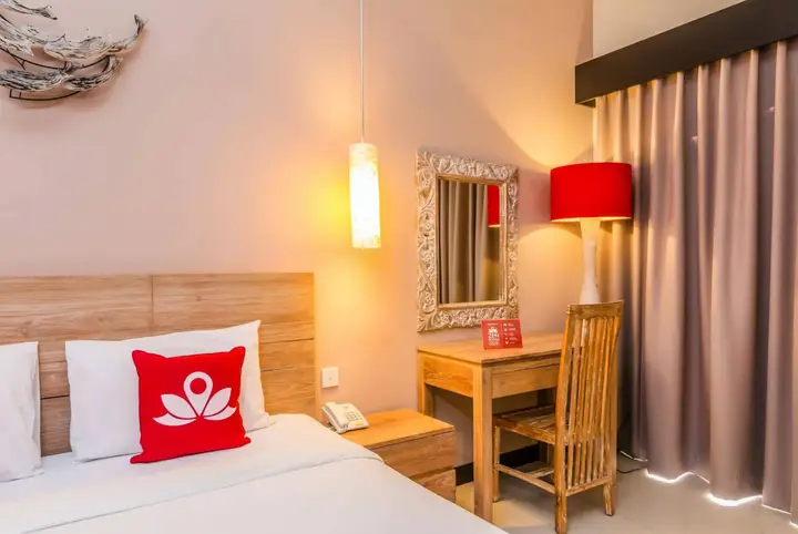 Кута: ZEN Premium Seminyak Eka Laweya