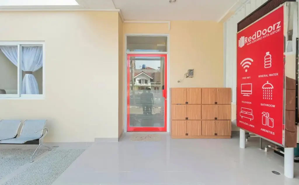 Джакарта: RedDoorz near Soekarno Hatta Airport