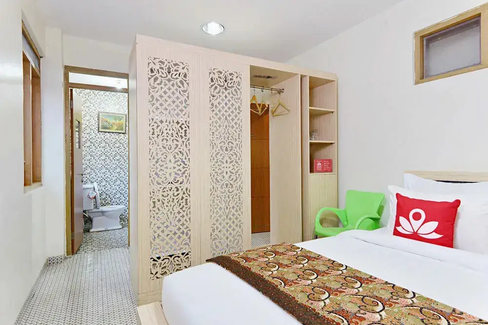 Бандунг: ZEN Rooms Cibogo Pasteur
