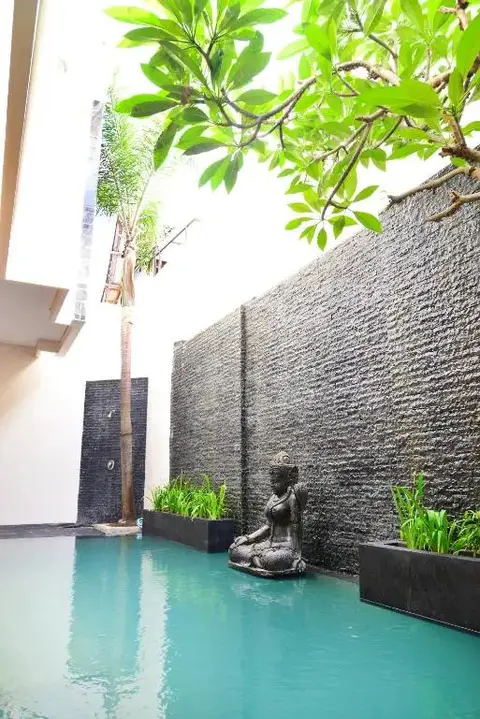Villa Tentrem Legian — фото 1