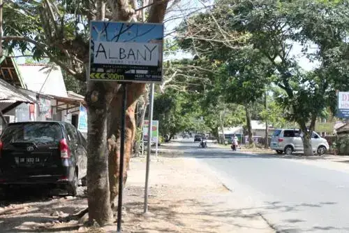 Кута: Albany Home Stay