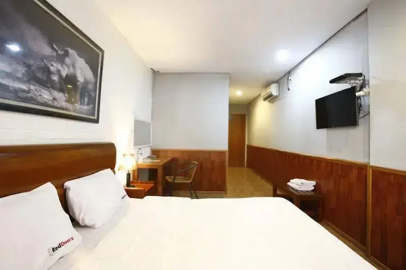 Джакарта: RedDoorz near Hayam Wuruk
