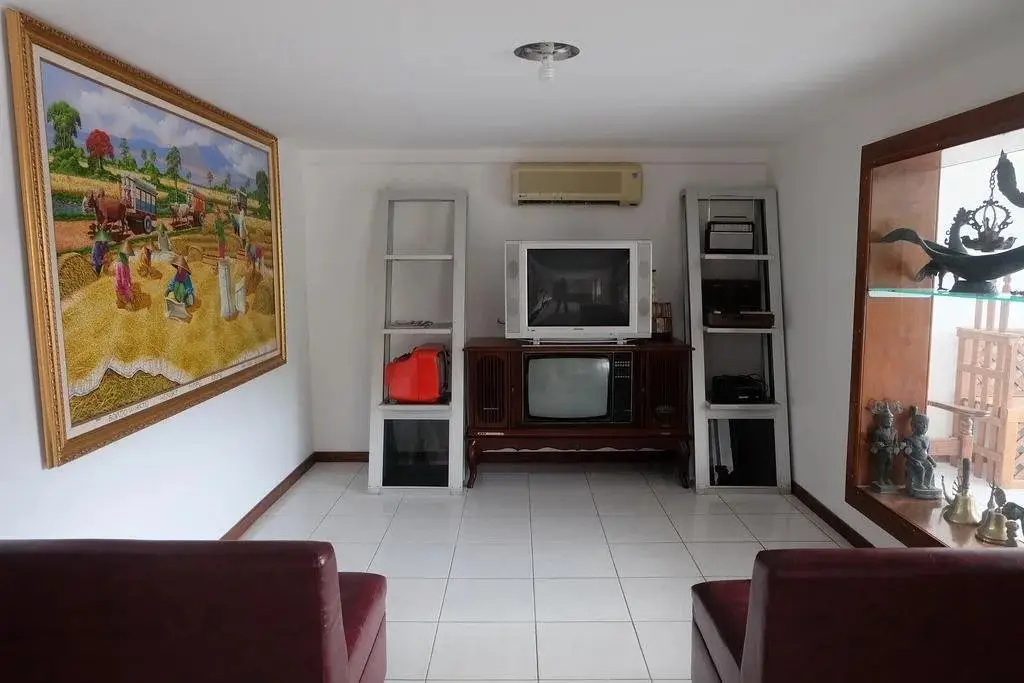 Джокьякарта: Hotel Olympic Jogjakarta