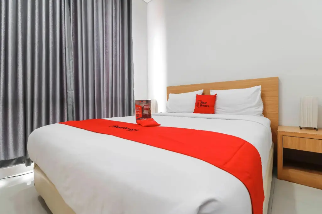 Джакарта: RedDoorz Plus @ Kelapa Dua Kebon Jeruk