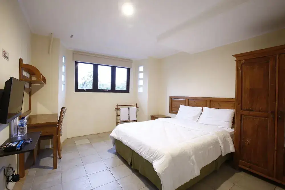 Джакарта: RedDoorz @ Lebak Bulus Raya 3