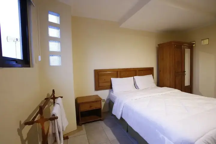 Джакарта: RedDoorz @ Lebak Bulus Raya 3
