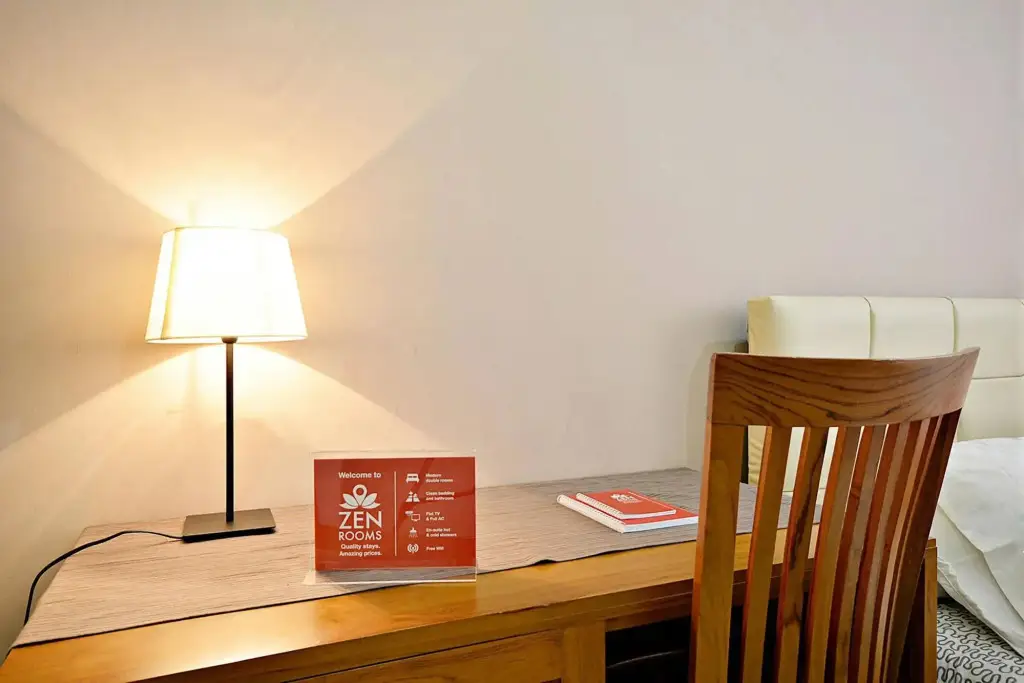 Джакарта: ZEN Rooms Tebet Gudang Peluru