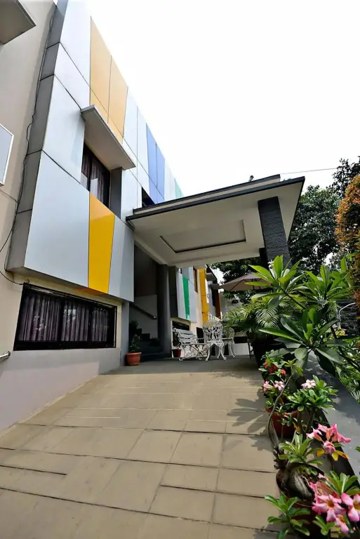 ZEN Rooms Tebet Gudang Peluru — фото 1