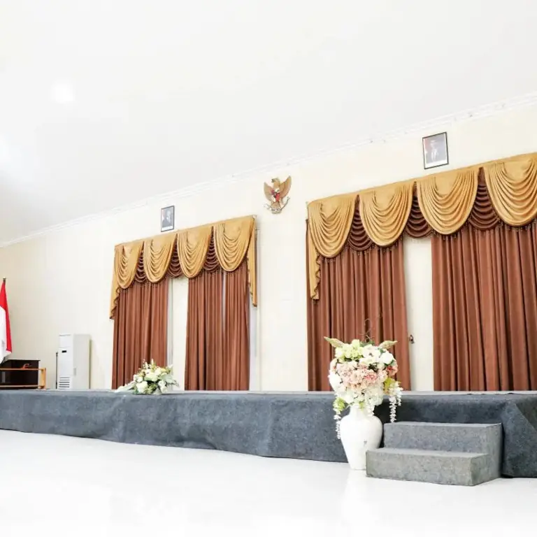Бату: Ciptaningati Hotel