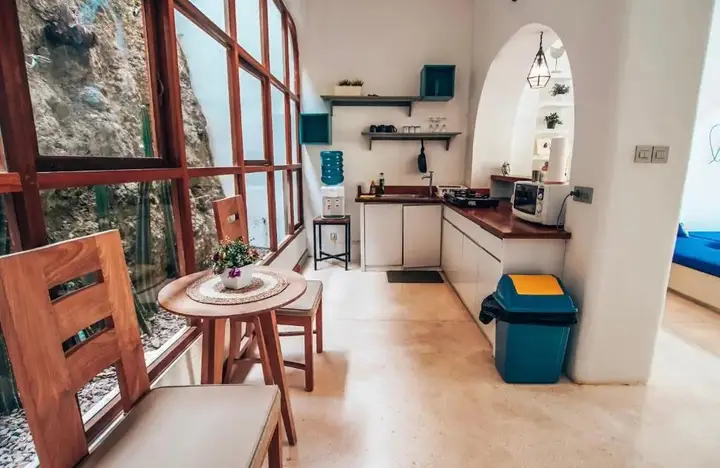 Унгасан: Nazeki Villa