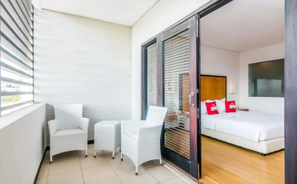Кута: ZenRooms Kuta Beach Poppies Lane