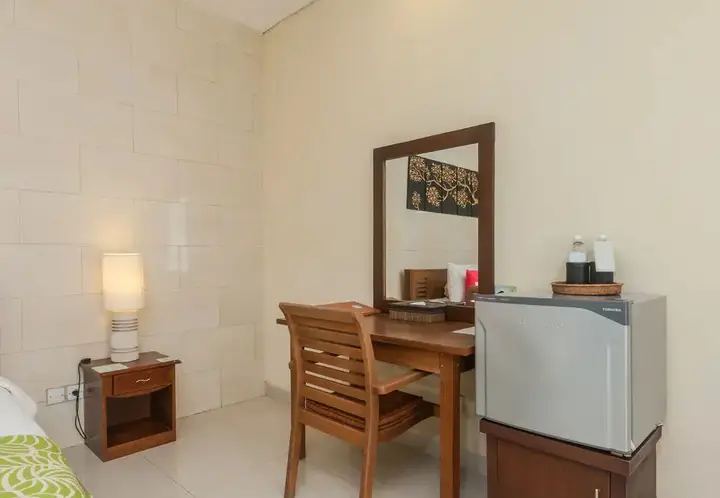 Кута: ZEN Rooms Legian Nakula Srikandi