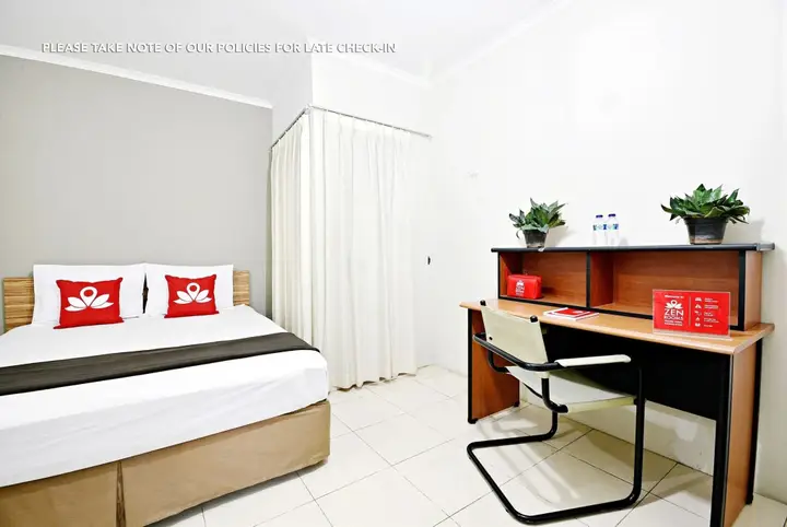 Джакарта: ZEN Rooms Mampang Prapatan Syariah
