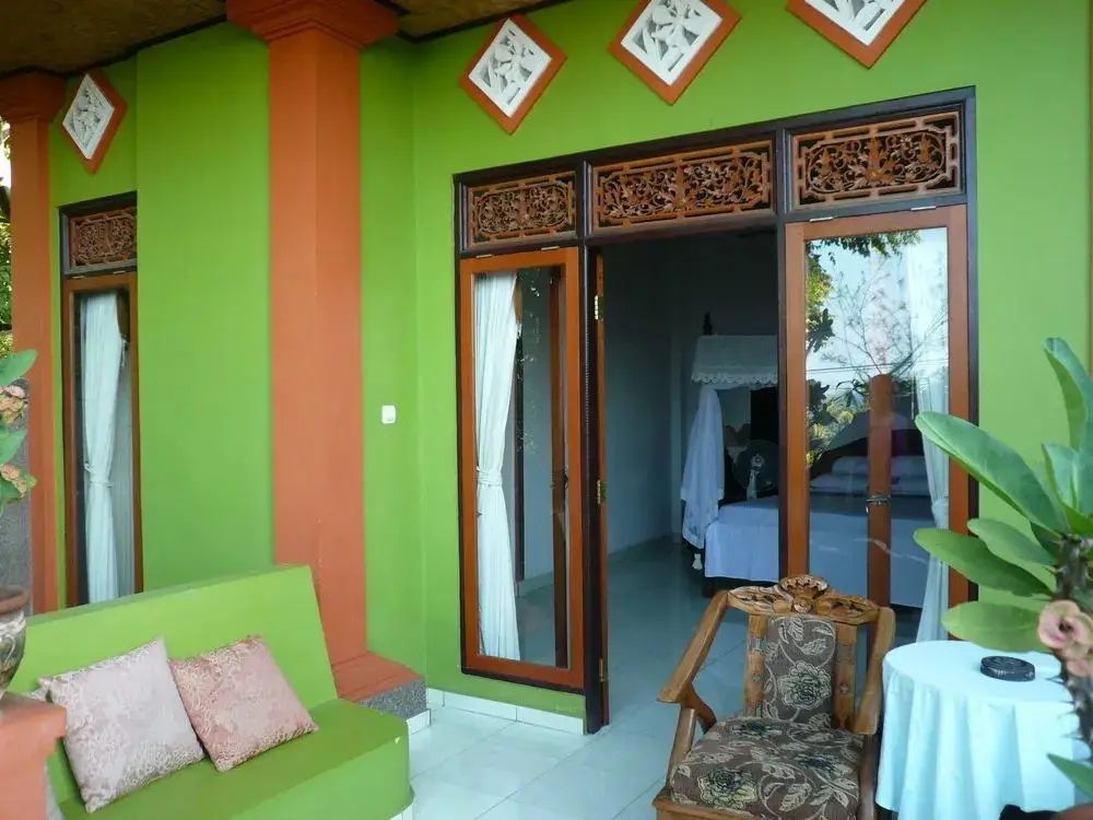Бунутан: Cest Bon Homestay 1