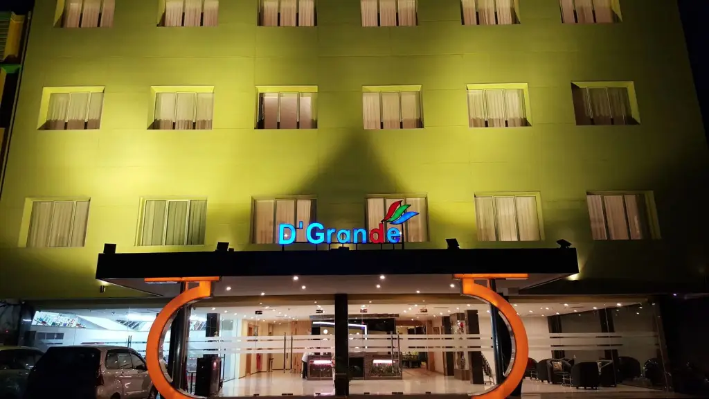 Батам: OYO 666 D' Grande Hotel Batam