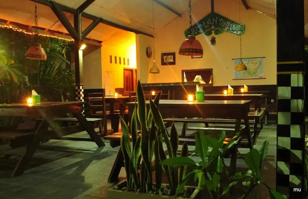Jerowaru: Rumah Daun Homestay Tetebatu
