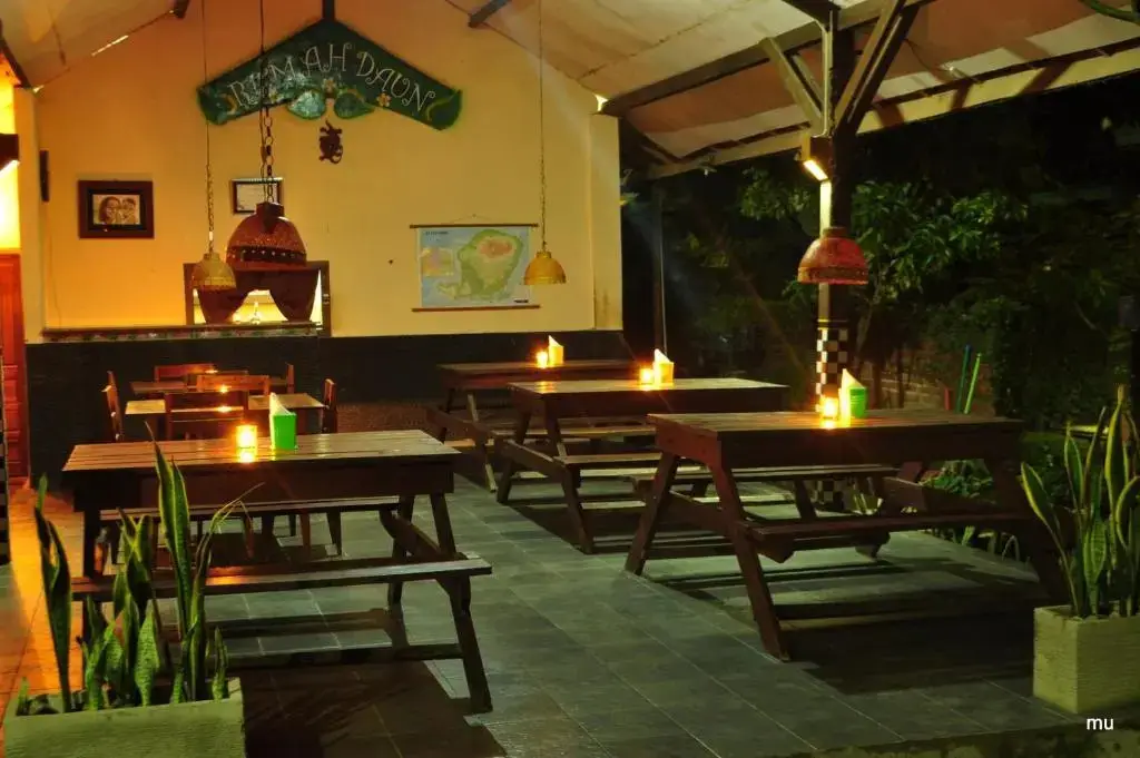 Jerowaru: Rumah Daun Homestay Tetebatu