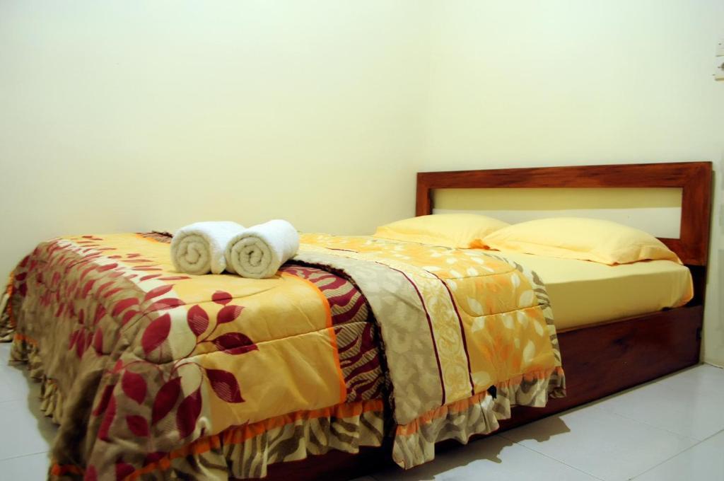 Jerowaru: Rumah Daun Homestay Tetebatu