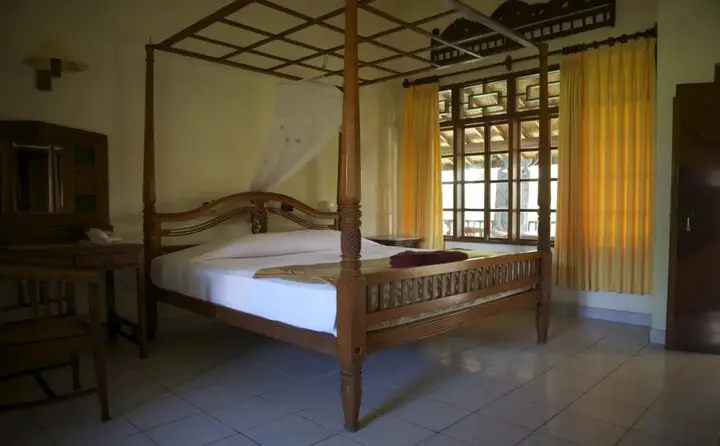 Кута: Un's Hotel