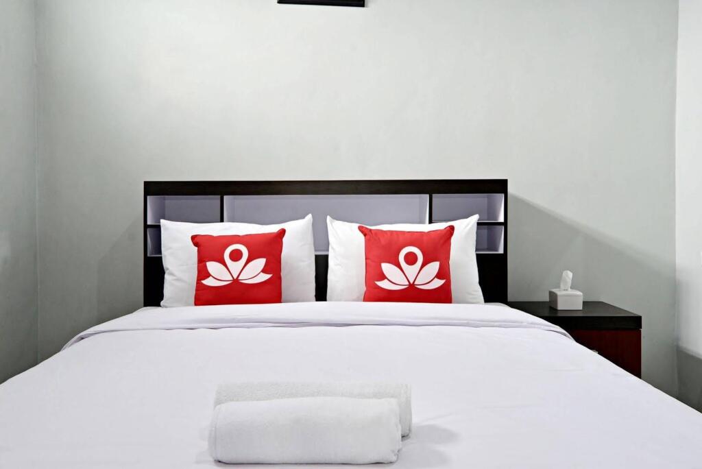 ZEN Rooms Godean — фото 1