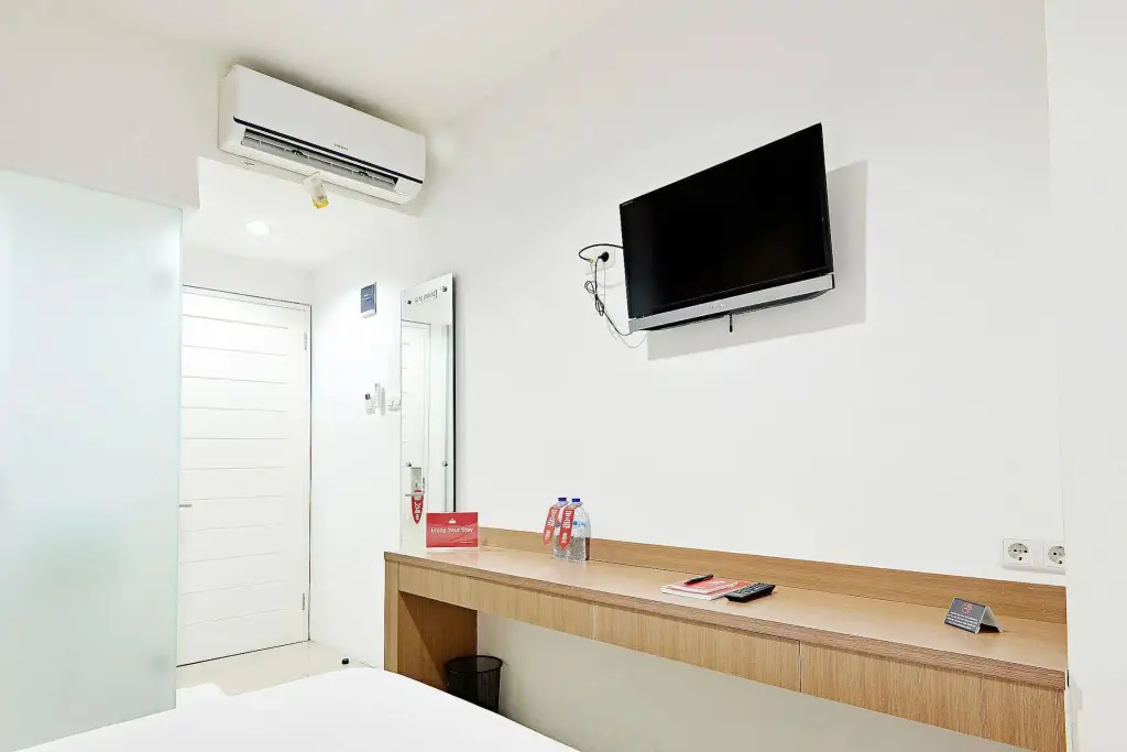 Джакарта: ZEN Rooms Near Bunderan HI