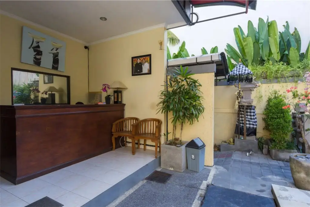 Чангу: RedDoorz @ Tegal Sari Berawa