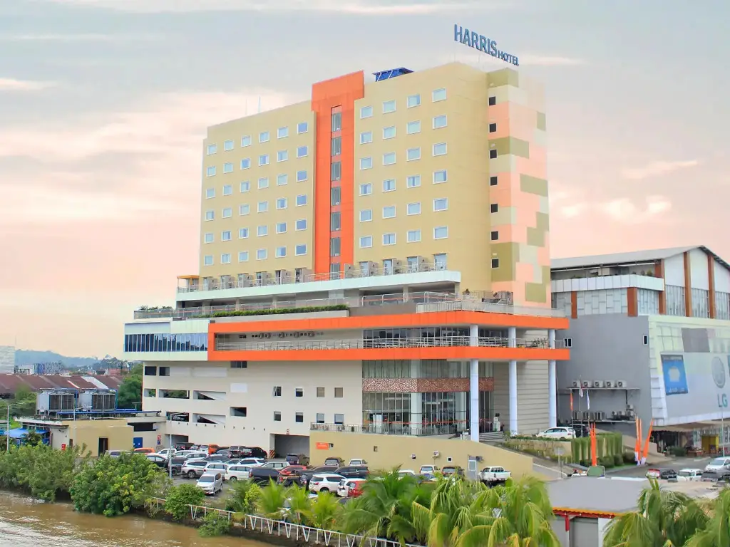HARRIS Hotel Samarinda — фото 1