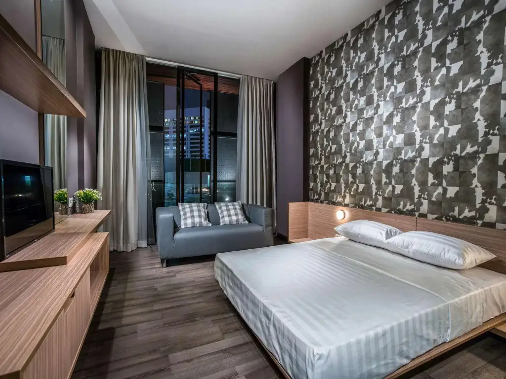 Джакарта: Upscale Suites