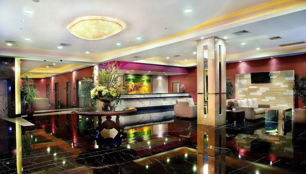 Джакарта: Royal Palm Hotel & Conference Center Cengkareng