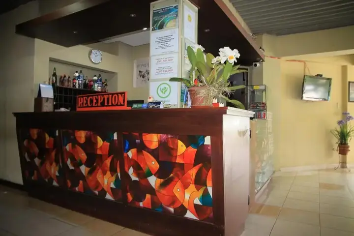 Озеро Тоба: Pandu Lakeside Hotel Parapat - Toba Lake
