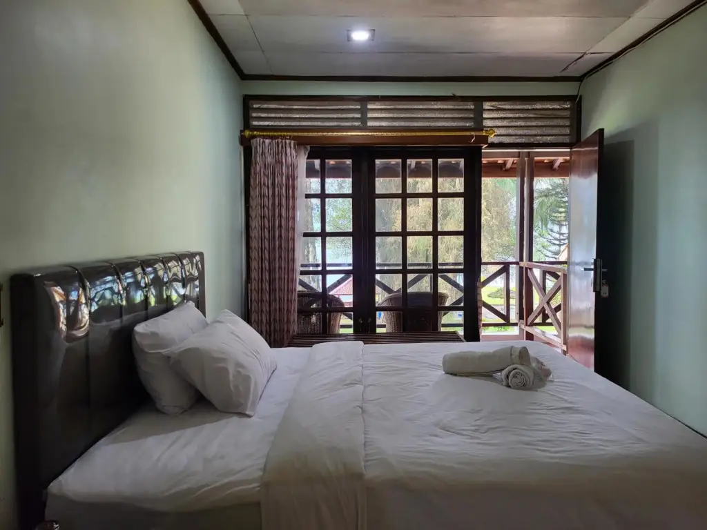Озеро Тоба: Pandu Lakeside Hotel Tuktuk