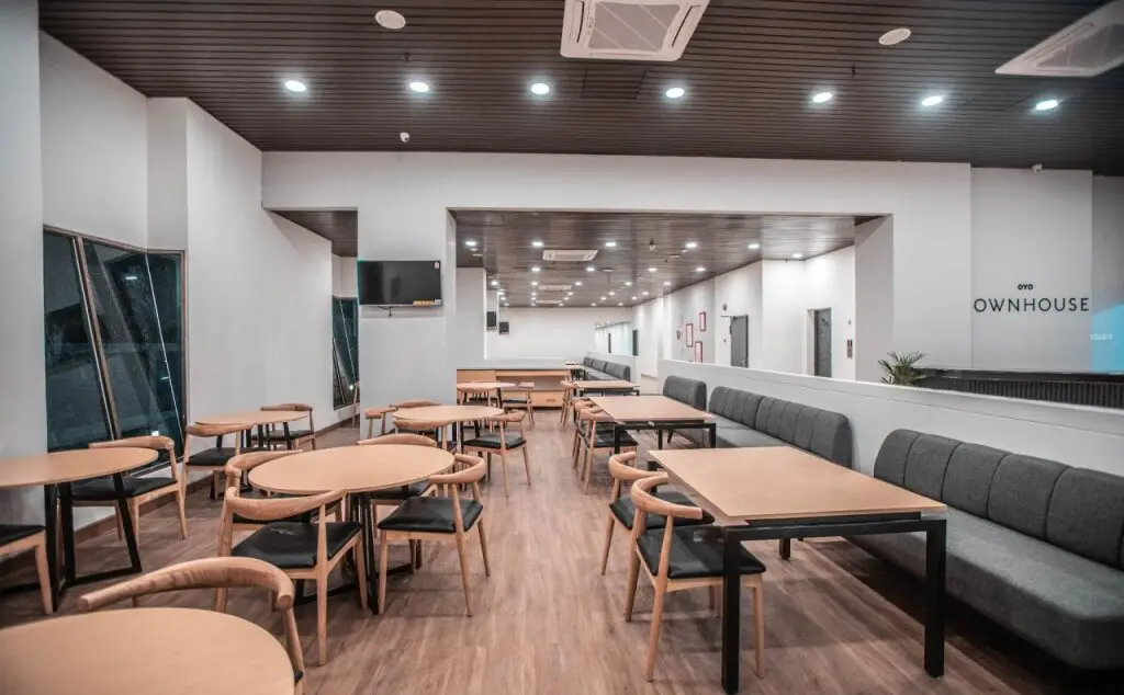 Джакарта: Super OYO Townhouse 1 Hotel Salemba