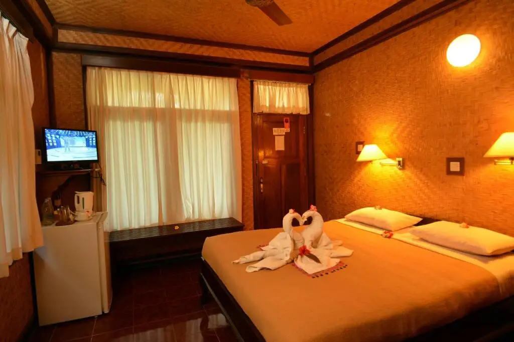 Каликбукбук: Banyualit Spa 'n Resort Lovina