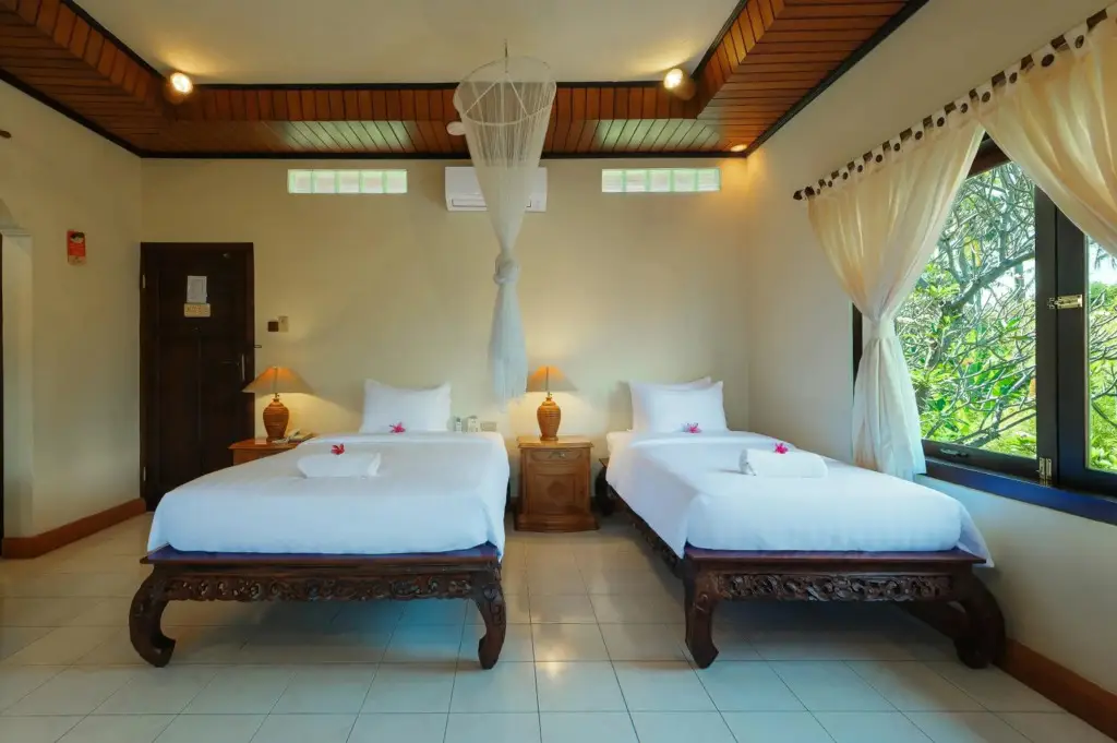 Каликбукбук: Banyualit Spa 'n Resort Lovina