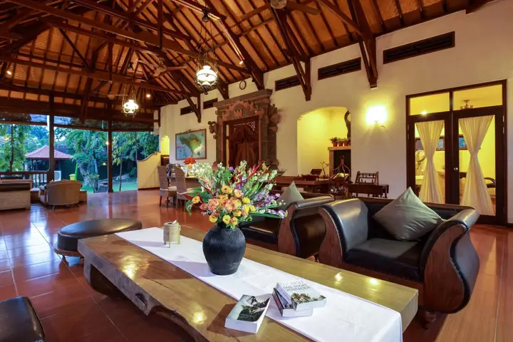 Каликбукбук: Banyualit Spa 'n Resort Lovina