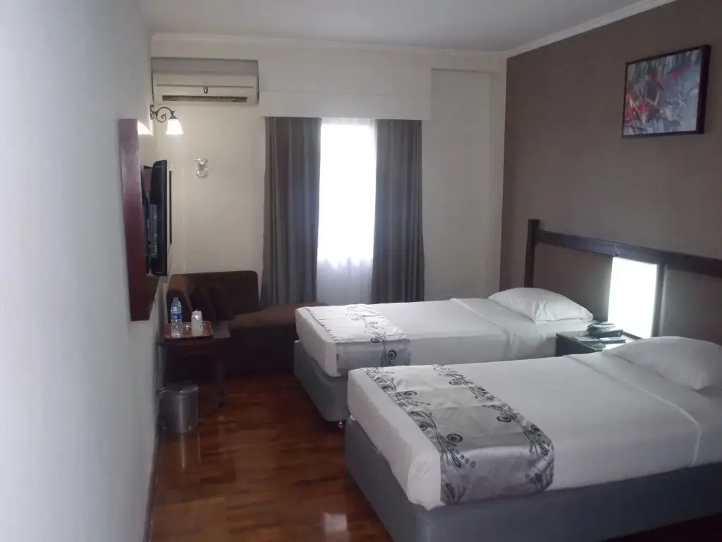 carousel image 3