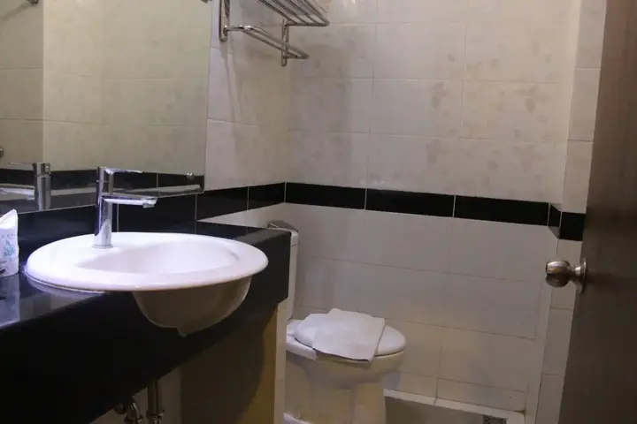 Депок: Cakra Kembang Hotel