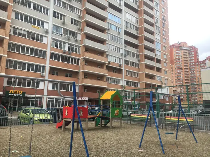 Краснодар: Na Garazhnoj Apartments