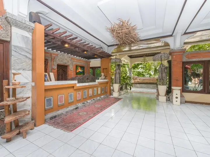 Санур Кайя: Diwangkara Beach Hotel and Resort