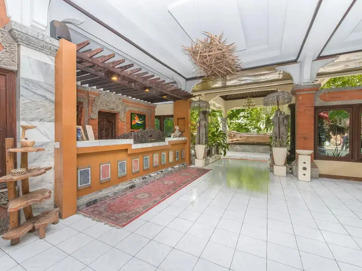 Санур Кайя: Diwangkara Beach Hotel and Resort