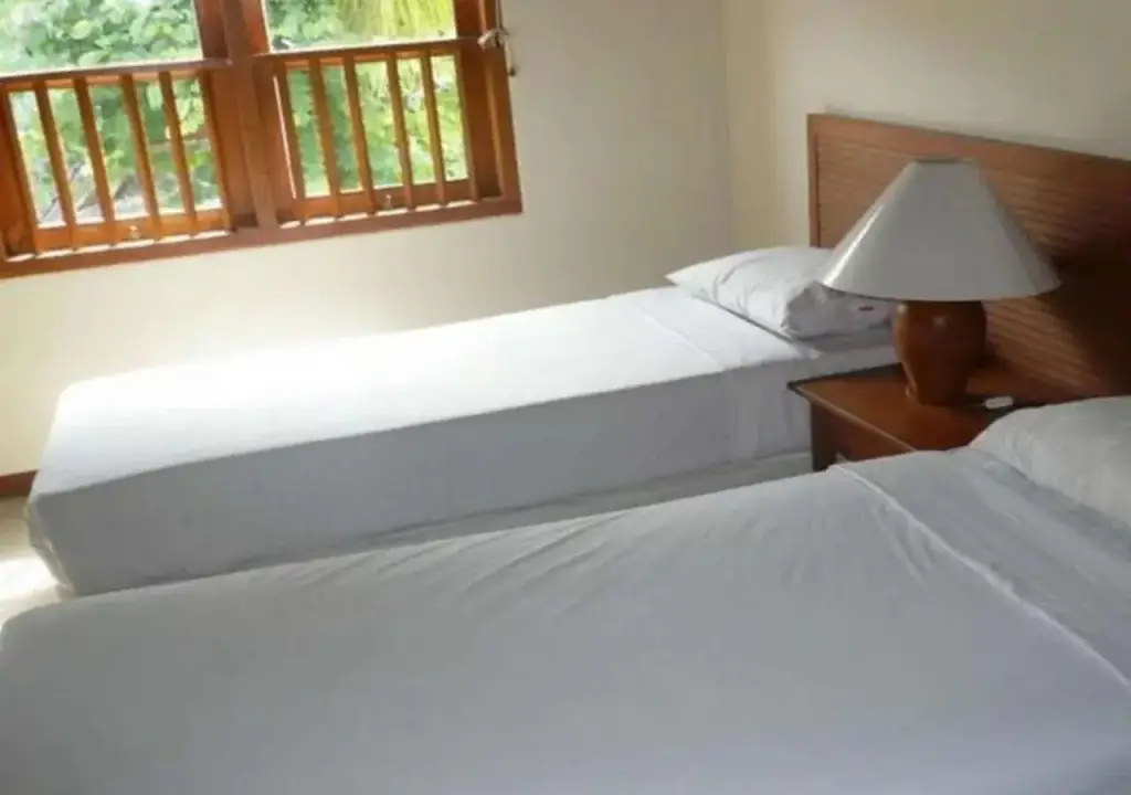 Танджунгджая: Tanjung Lesung Beach Hotel