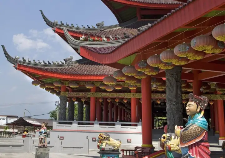 carousel image 3