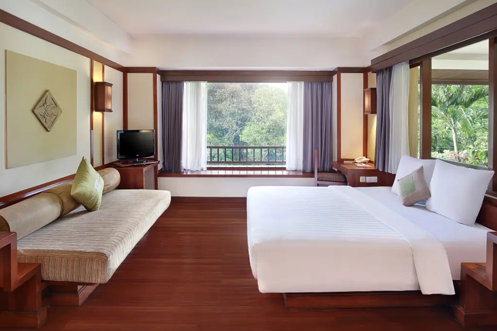 Сукарайя: Novotel Bogor Golf Resort & Convention Center