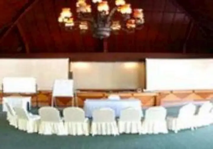 Сурабая: Ciputra Golf, Club & Hotel