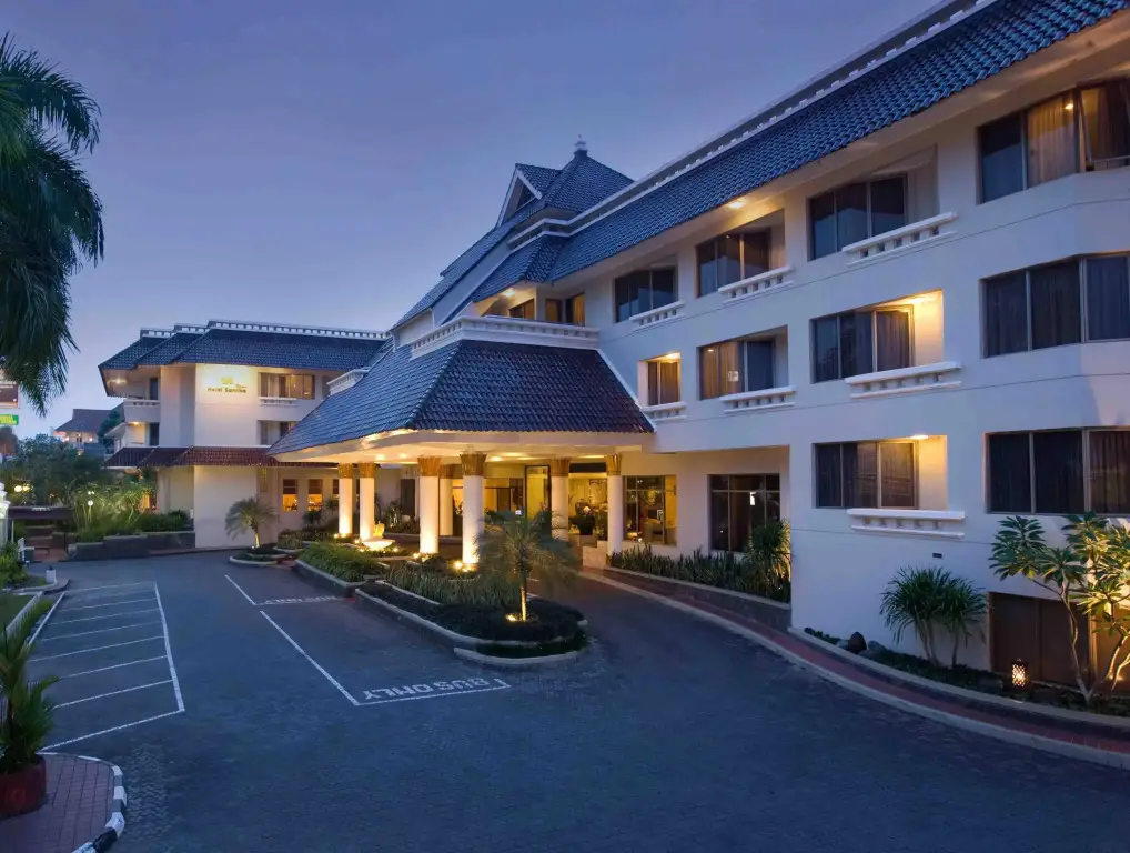 Hotel Santika Premiere Jogja — фото 1