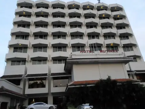 Hotel Mutiara Malioboro Yogyakarta — фото 1
