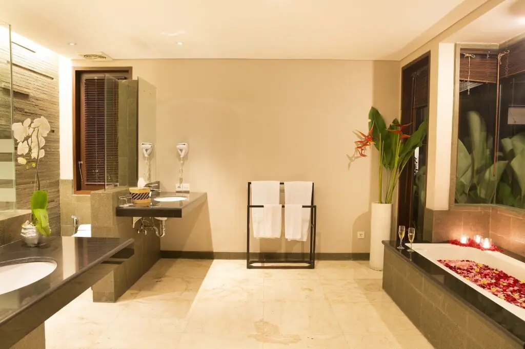 Беноа: The Bali Bay View Hotel Suites & Villas
