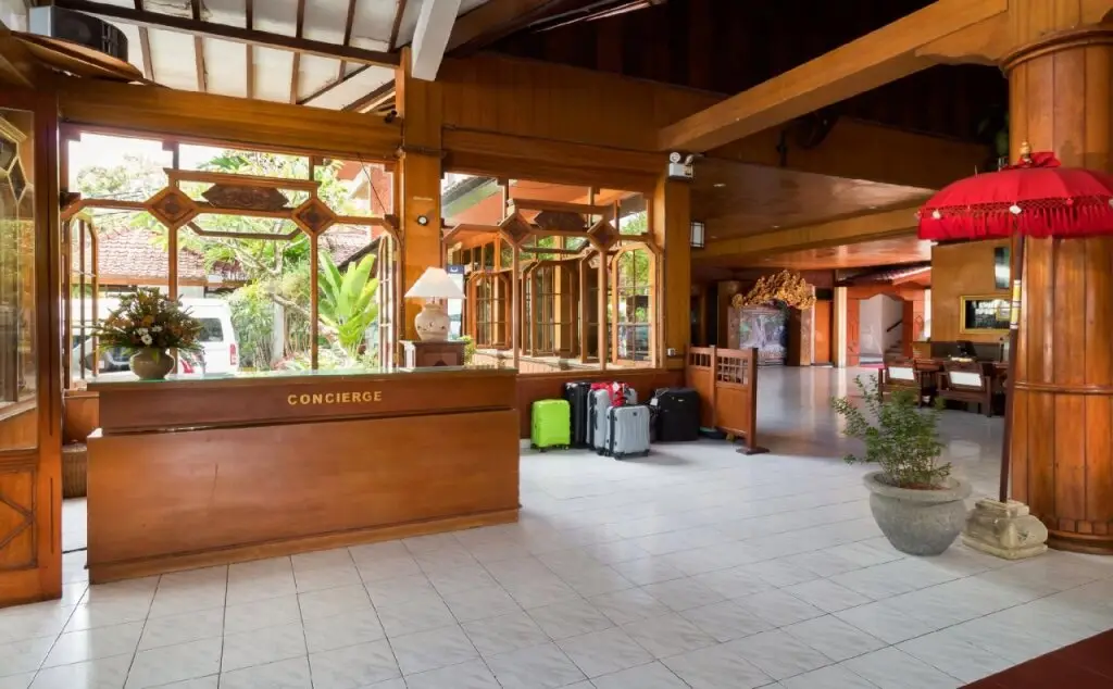 Grand Istana Rama Hotel — фото 1