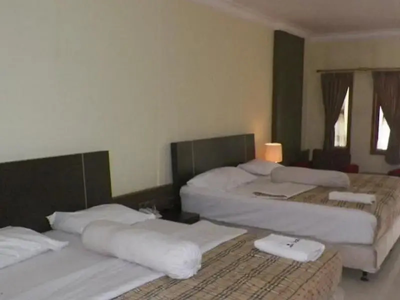 Пангандаран: Hotel Malabar